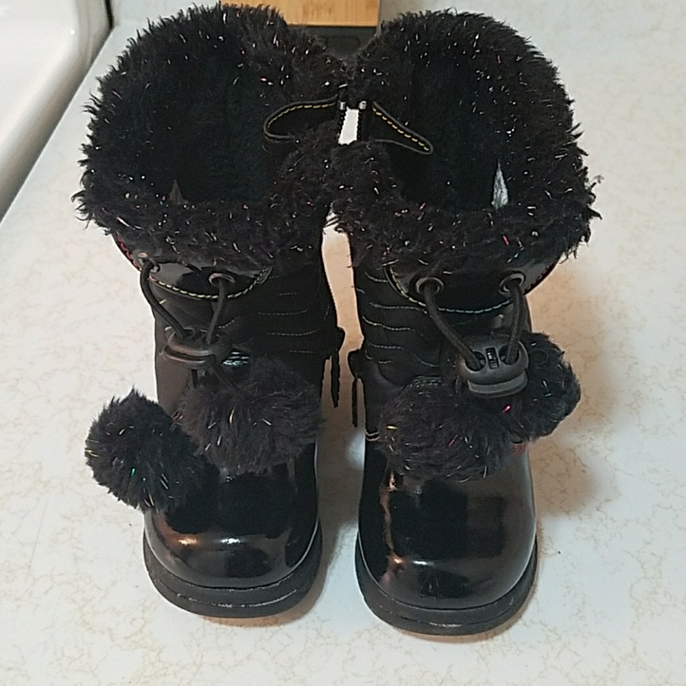 Girl boots